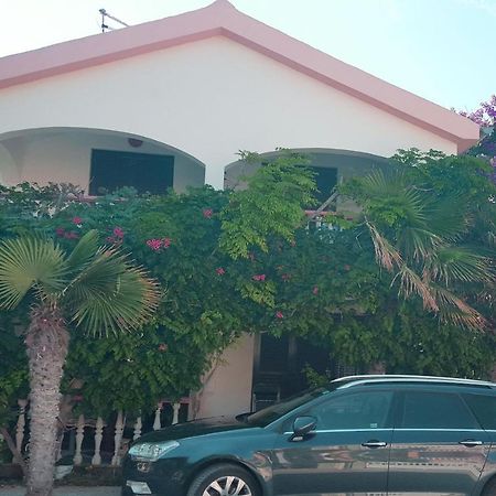 Apartments Kore Vir Exterior foto